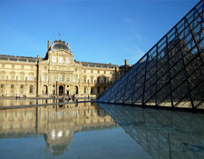 Exterior Museo del Louvre