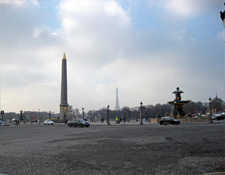 Plaza de la Concordia y Torre Eiffel